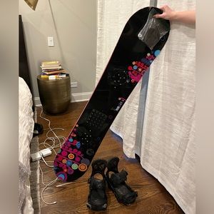 Burton 54” SnowBoard Bindings and New Size 7 Burton Boots